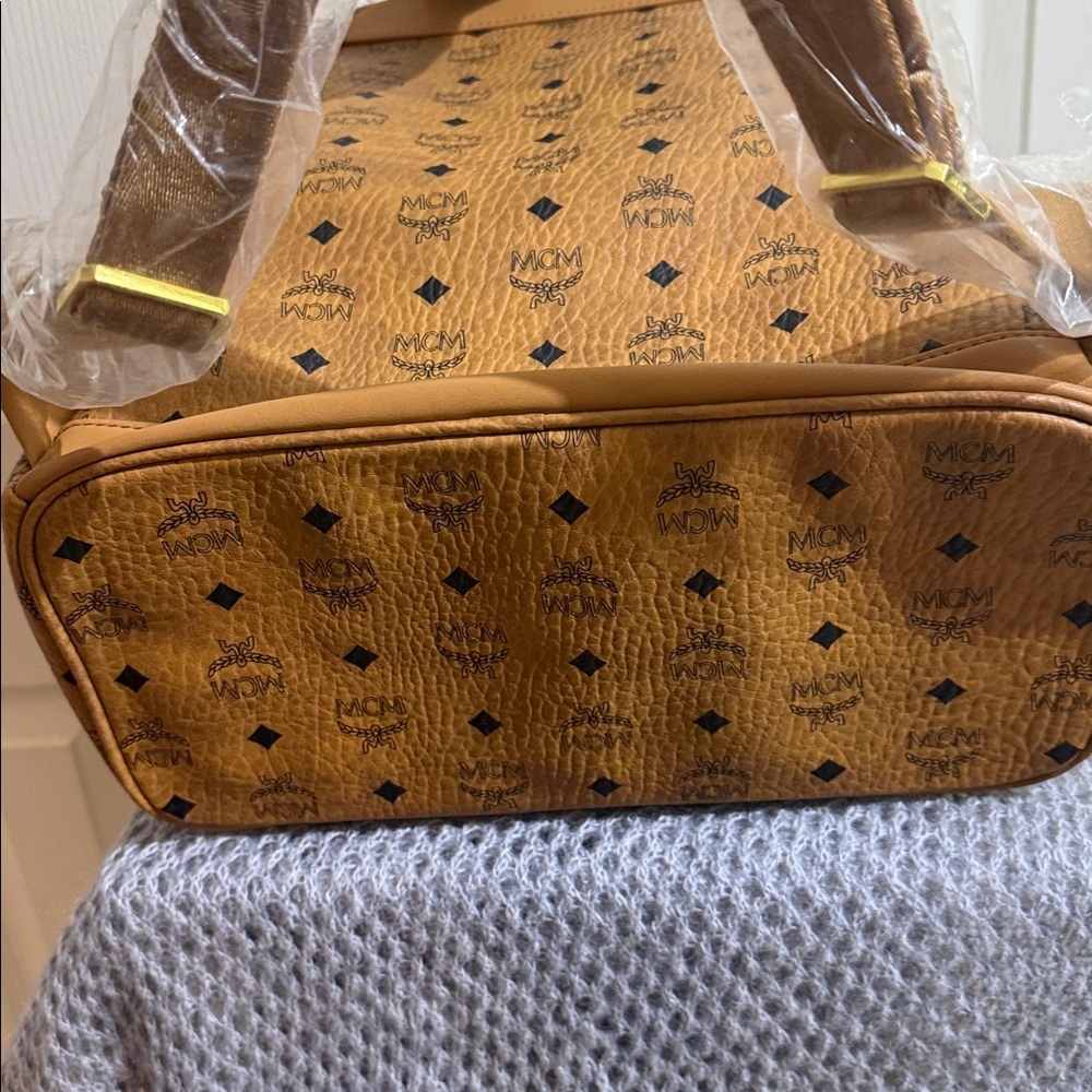 MCM Cognac Visetos Backpack - Picture 5 of 10